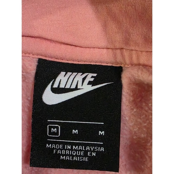 Nike Womens Pullover Hoodie Salmon Pink Fleece Sweatshirt Size Medium - Picture 3 of 8